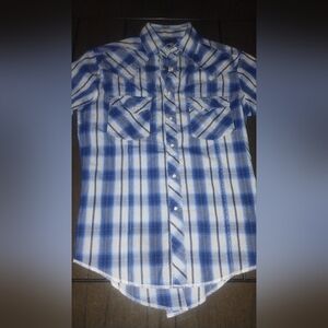 Wrangler Blue and White Plaid Button Down Shirt